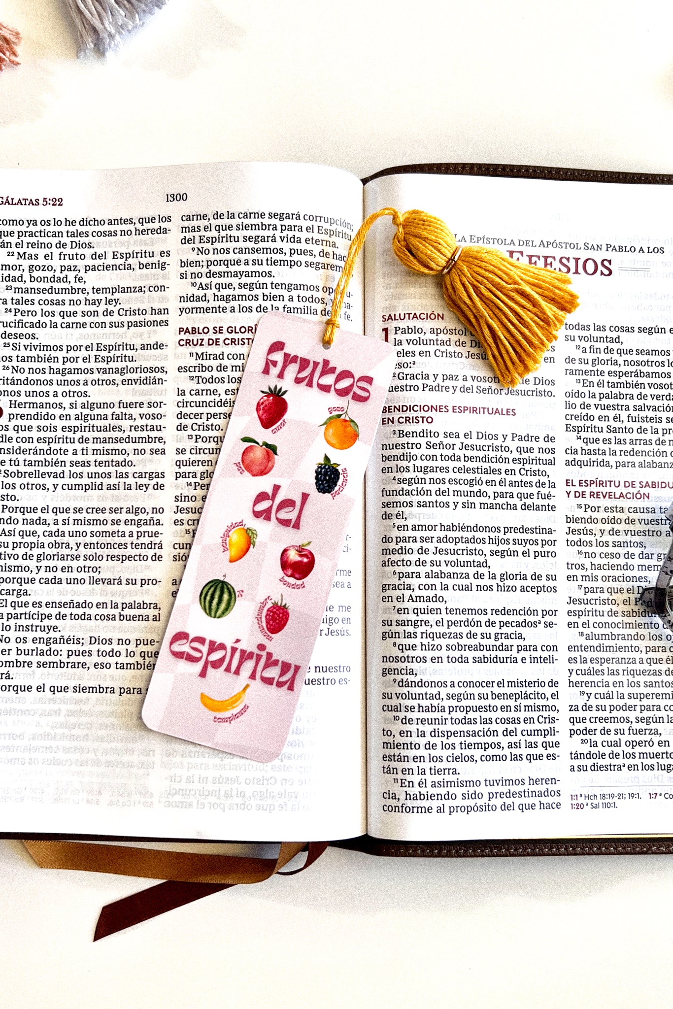 Frutos del Espíritu bookmark con burla